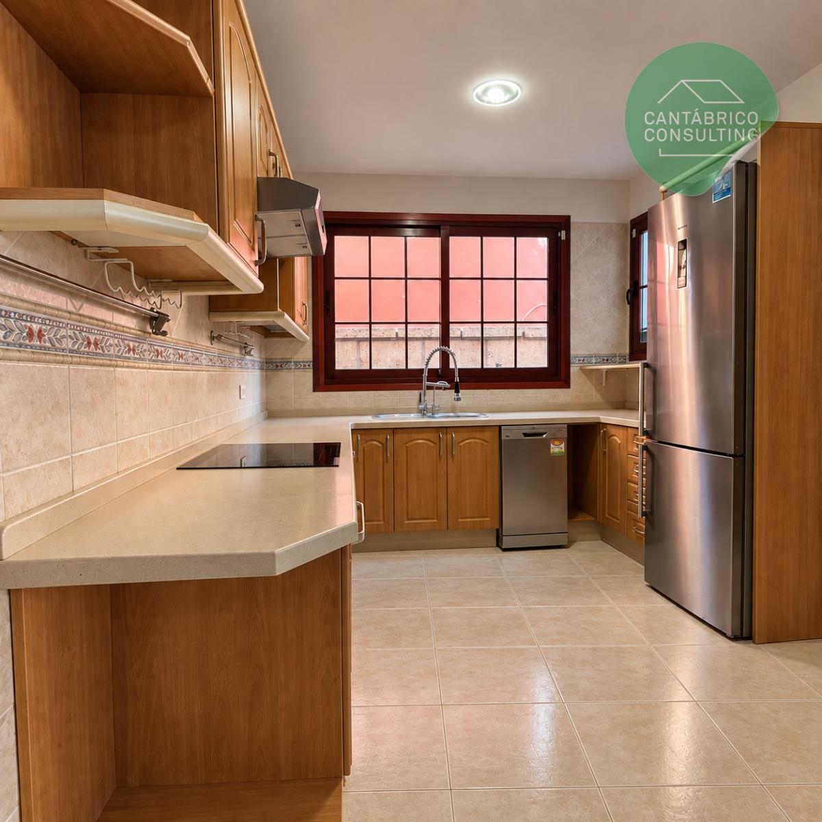 Chalet en Venta en Arona