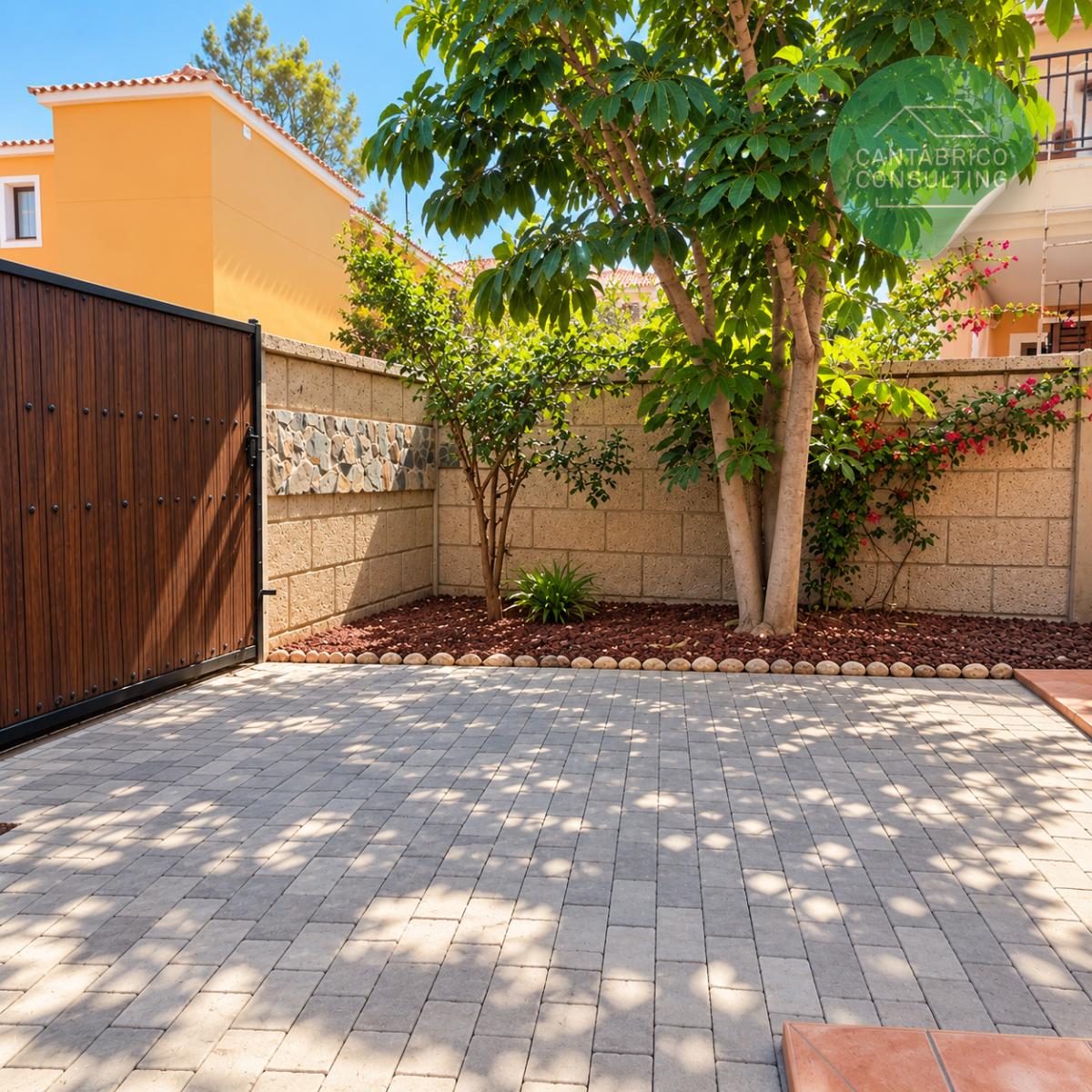 Chalet en Venta en Arona