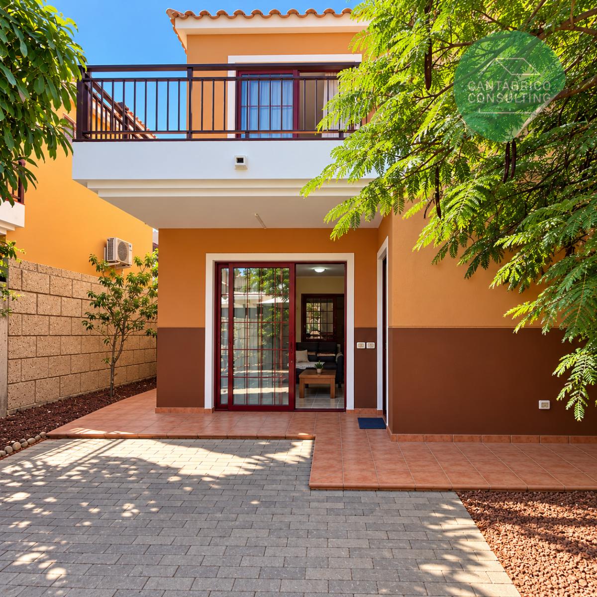 Chalet en Venta en Arona