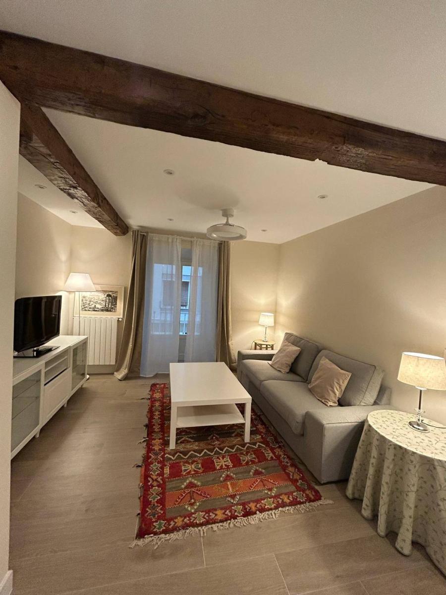 Flat for Rent in Granada