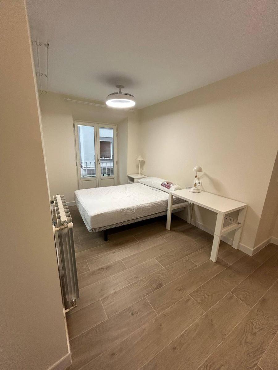 Flat for Rent in Granada
