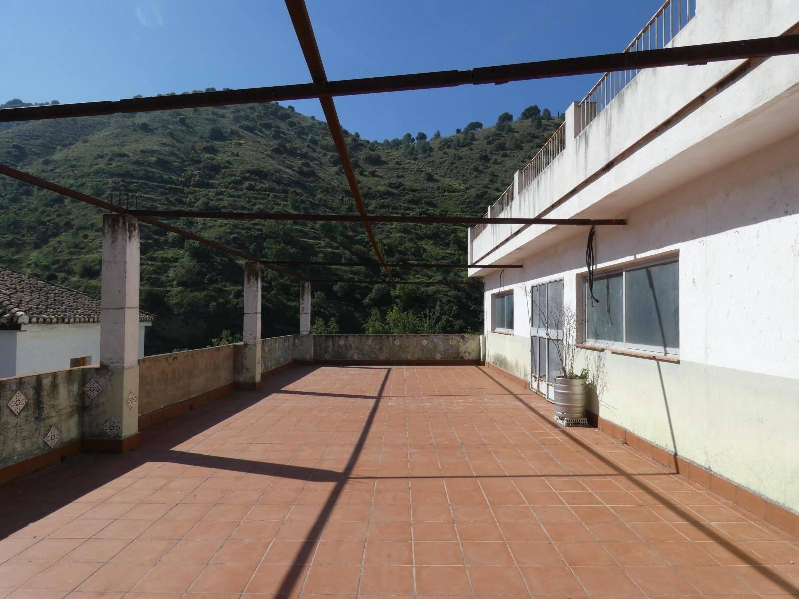 House for Sale in Granada