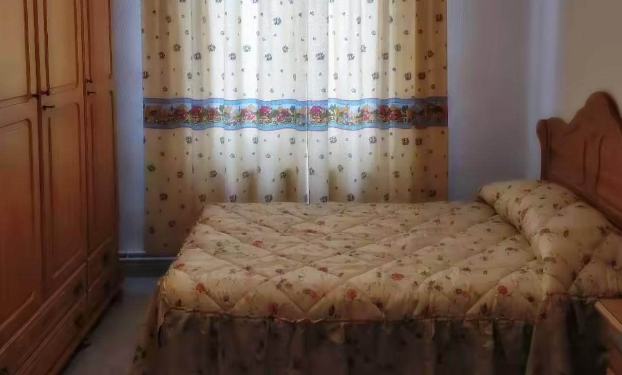 Flat for Rent in Granada