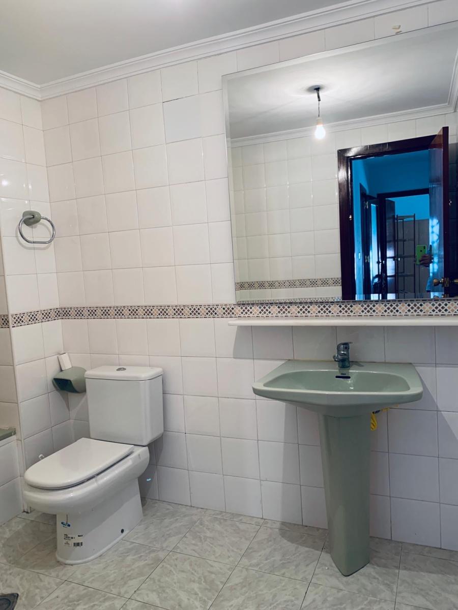Flat for Rent in Granada