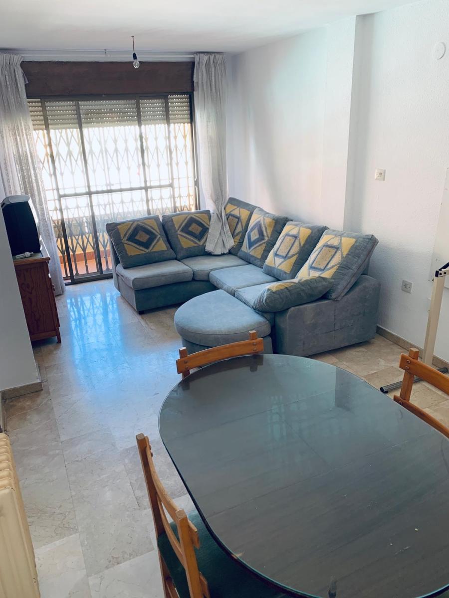 Flat for Rent in Granada