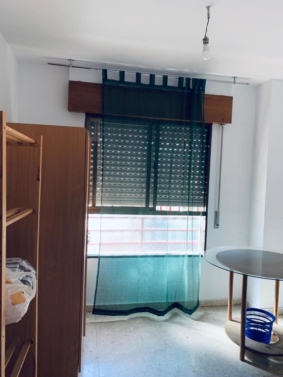Flat for Rent in Granada