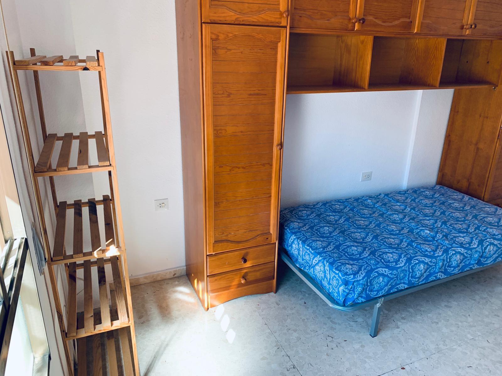 Flat for Rent in Granada