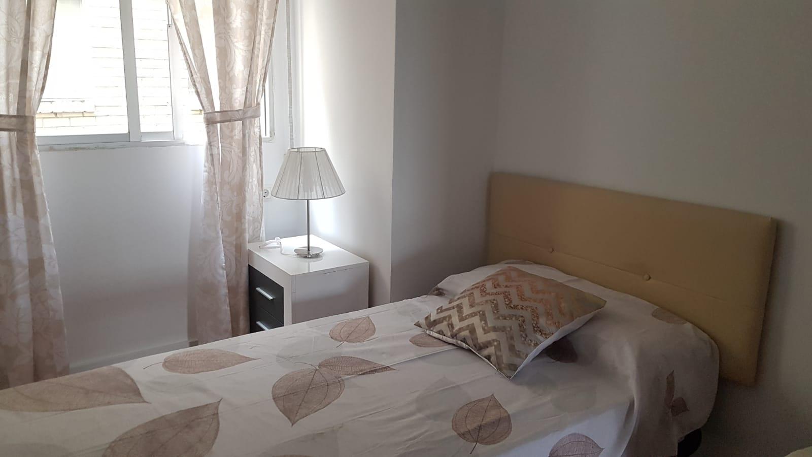 Flat for Rent in Granada