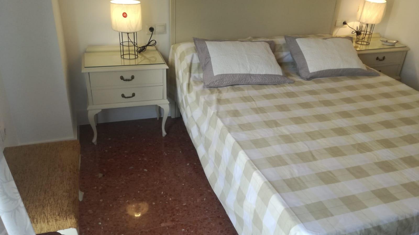 Flat for Rent in Granada