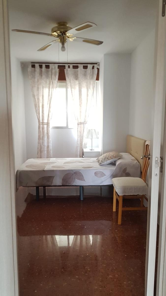 Flat for Rent in Granada