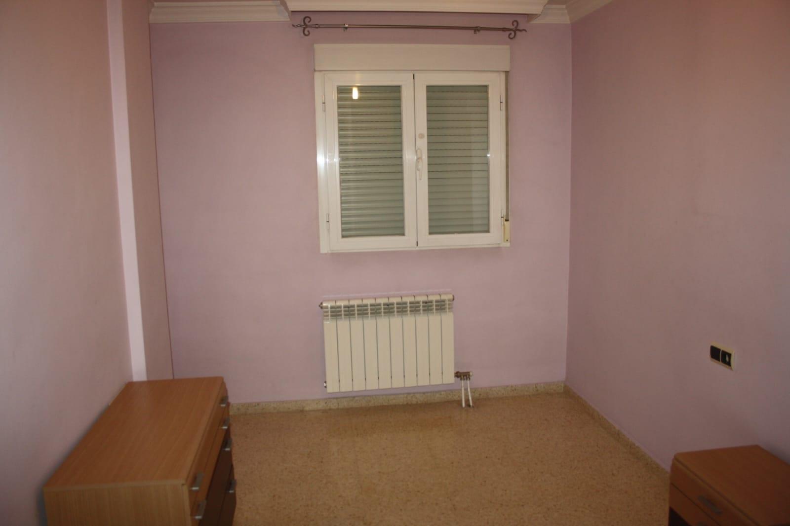 Flat for Rent in Granada