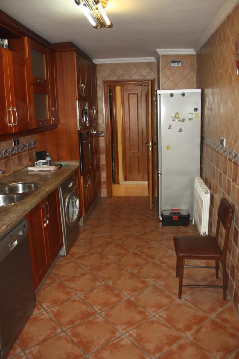 Flat for Rent in Granada