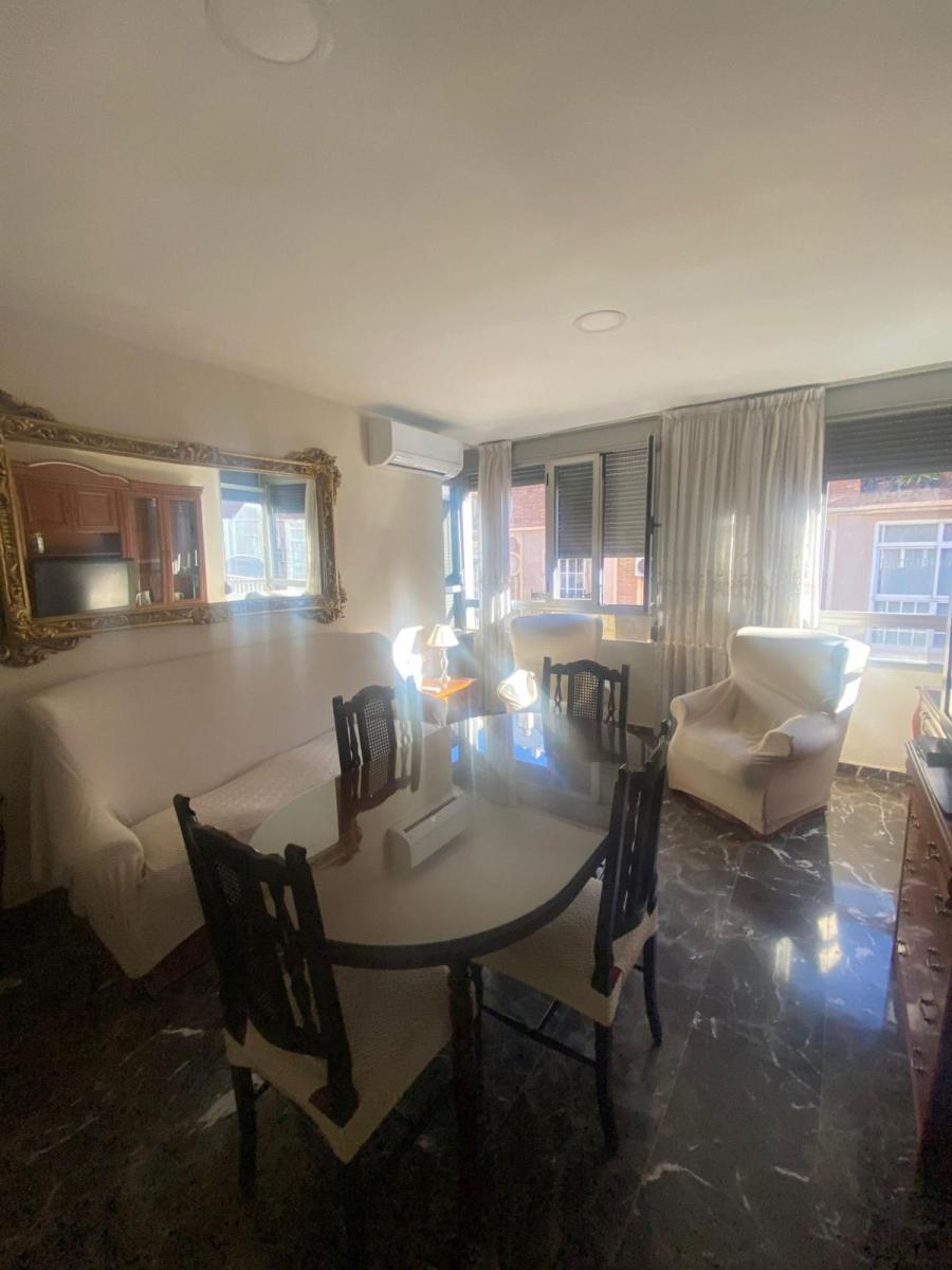 Flat for Rent in Granada