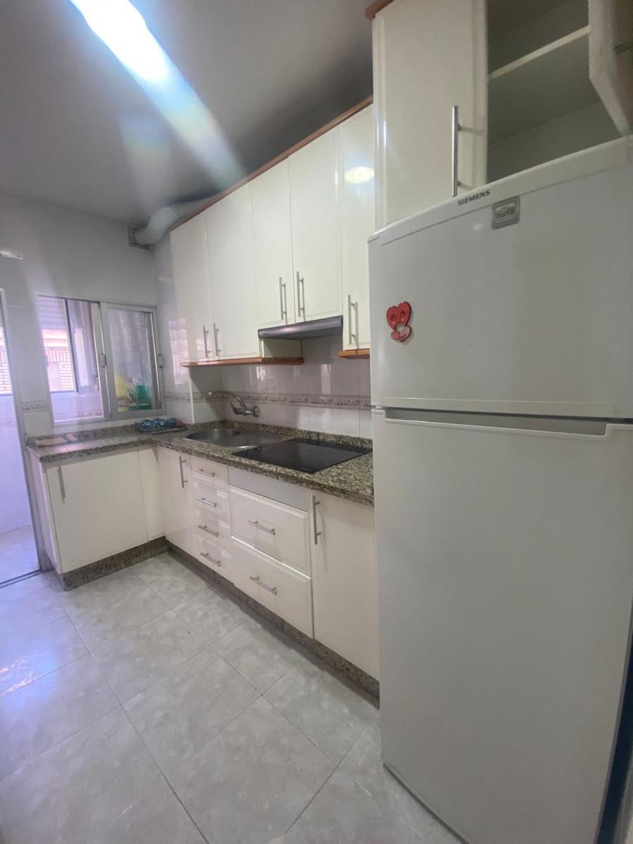 Flat for Rent in Granada