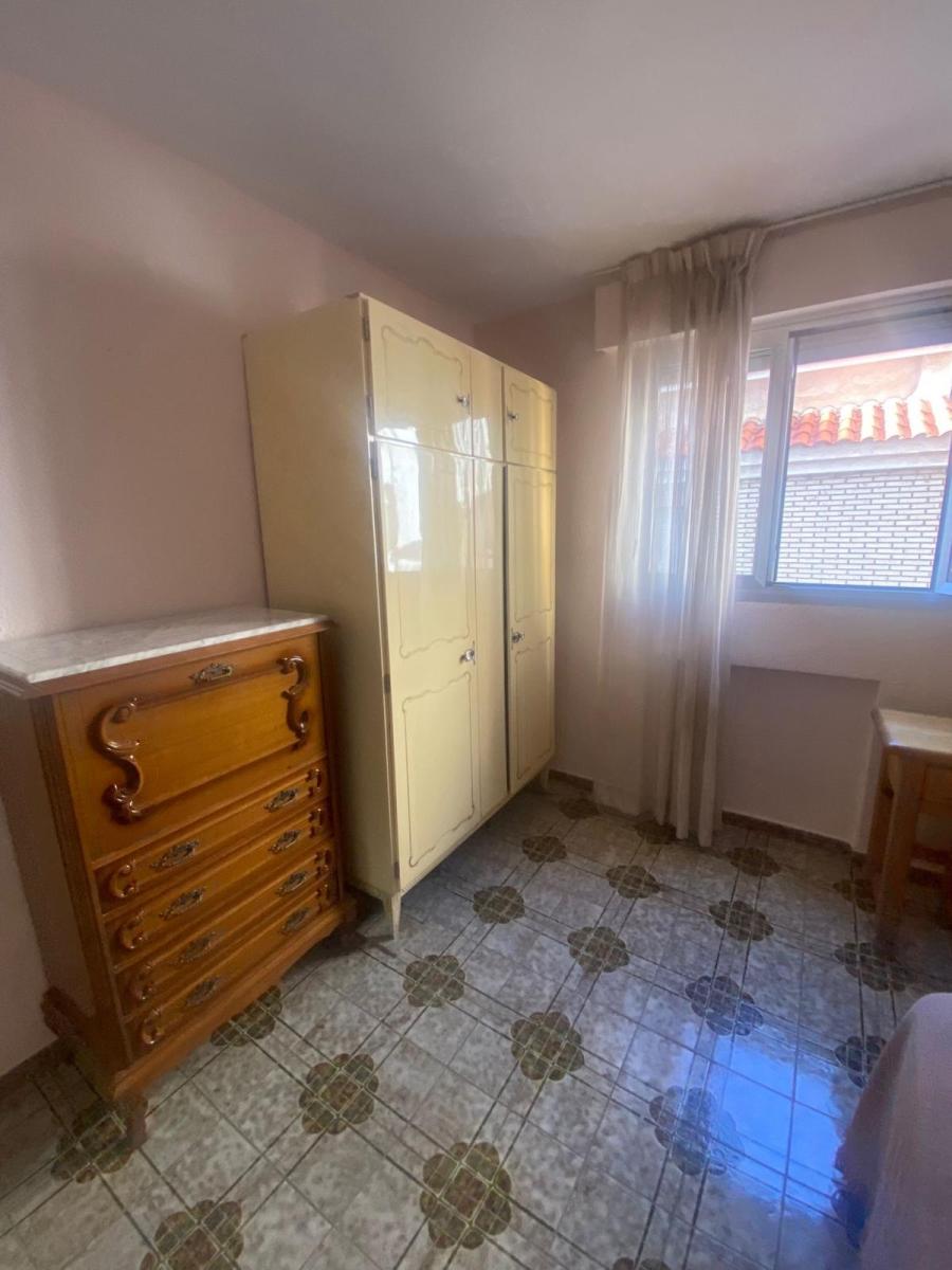 Flat for Rent in Granada