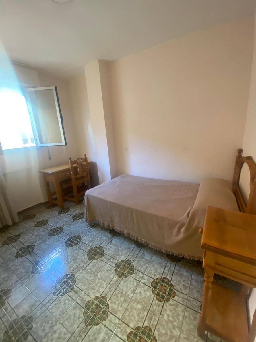 Flat for Rent in Granada