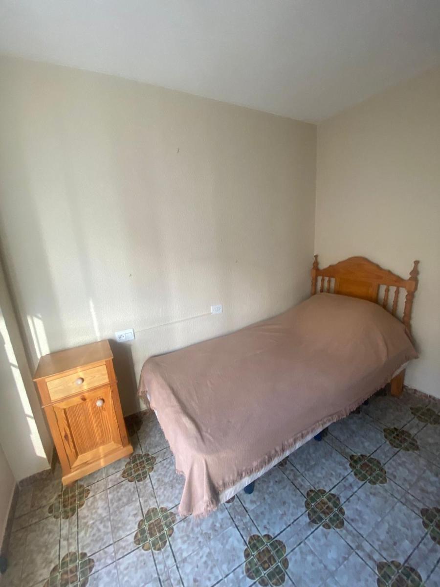 Flat for Rent in Granada