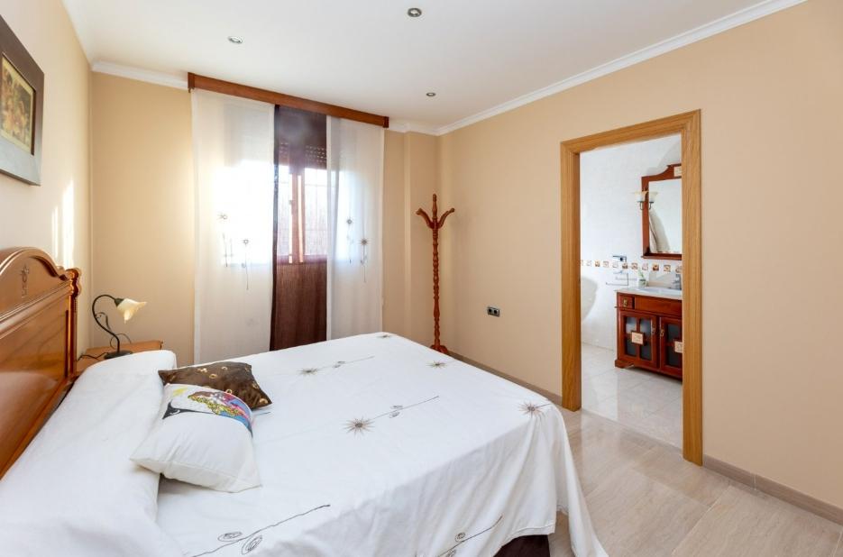 Villa en Venta en Atarfe