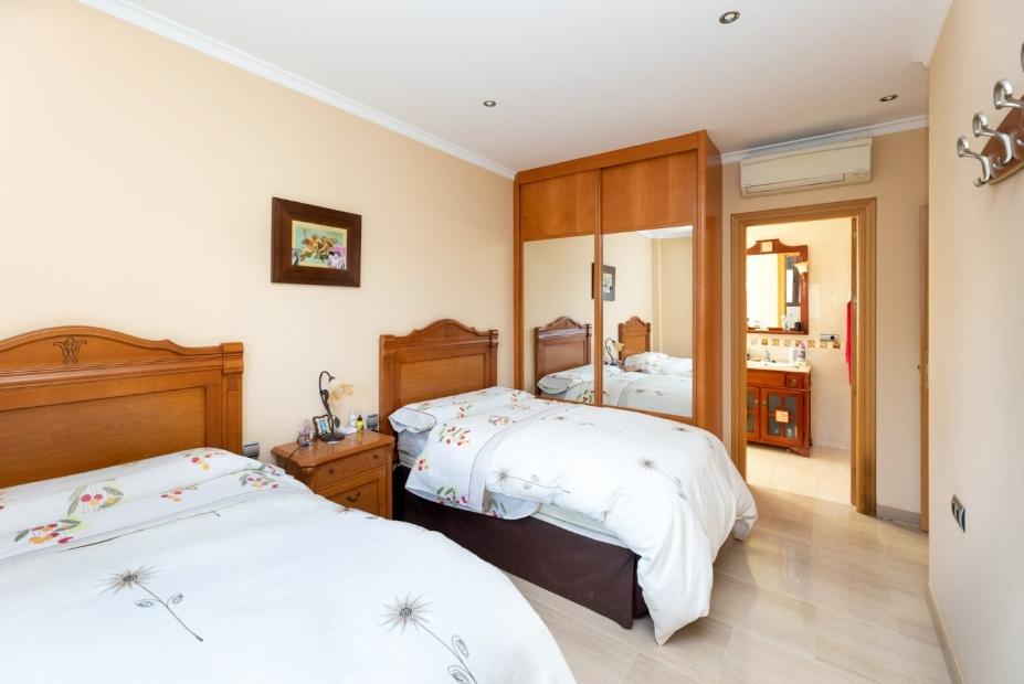 Villa en Venta en Atarfe