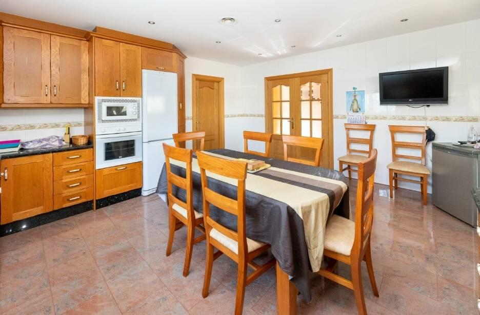 Villa en Venta en Atarfe