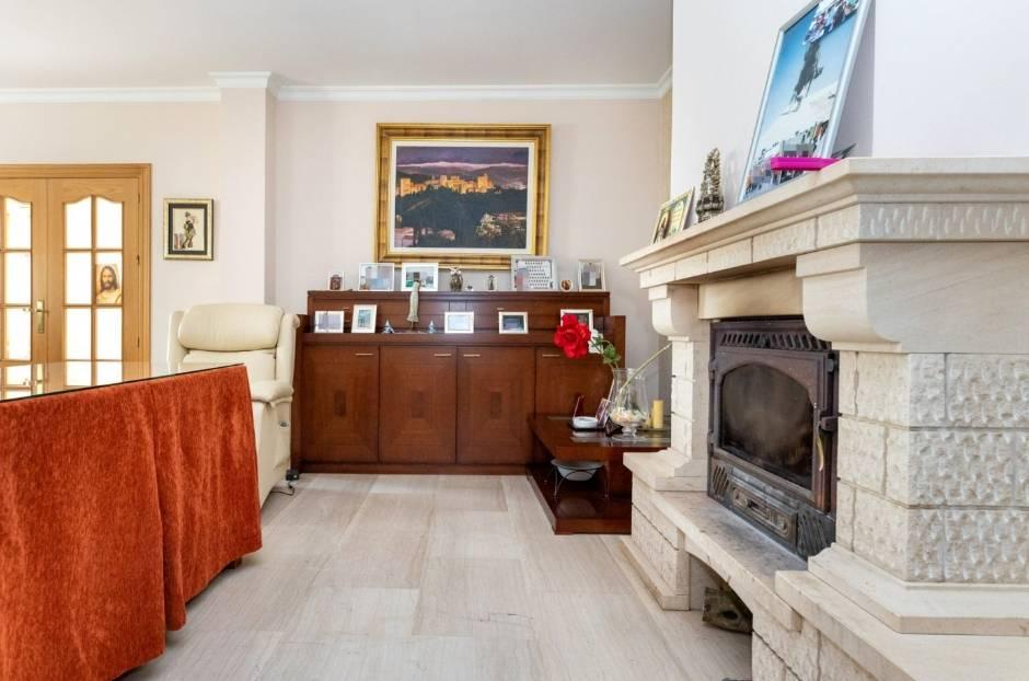 Villa en Venta en Atarfe
