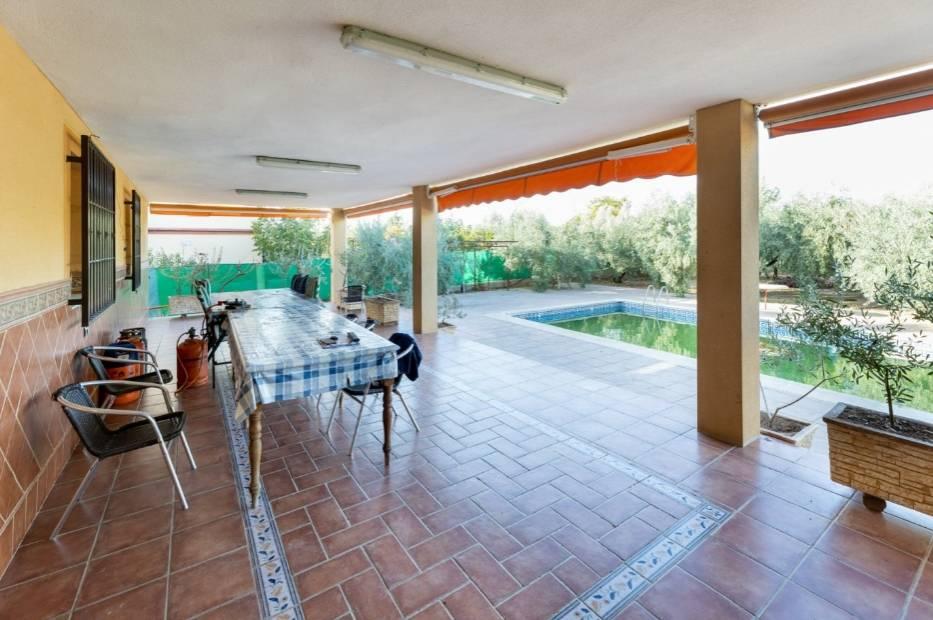 Villa en Venta en Atarfe