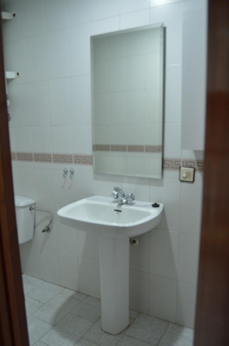 Flat for Rent in Armilla