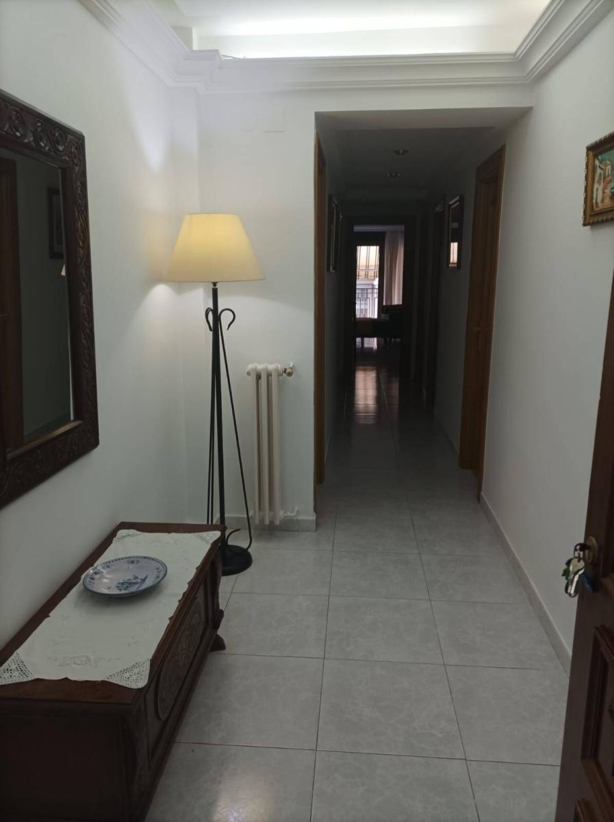Flat for Rent in Granada