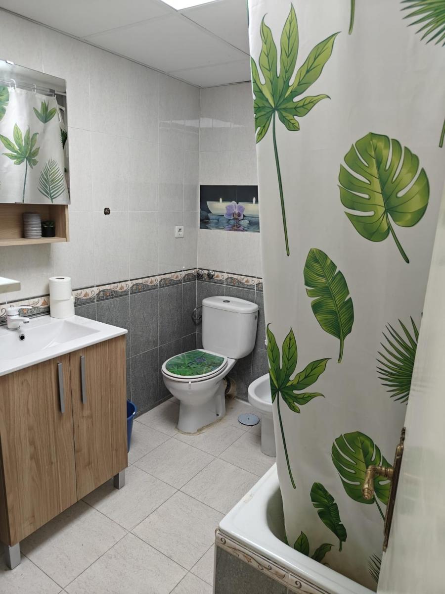 Flat for Rent in Granada