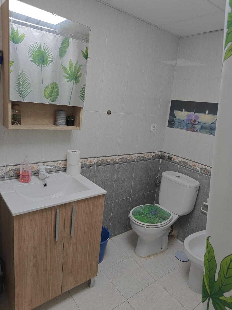Flat for Rent in Granada