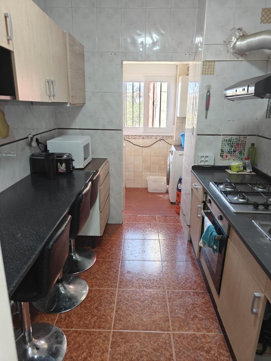 Flat for Rent in Granada