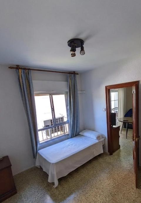 Flat for Rent in Granada