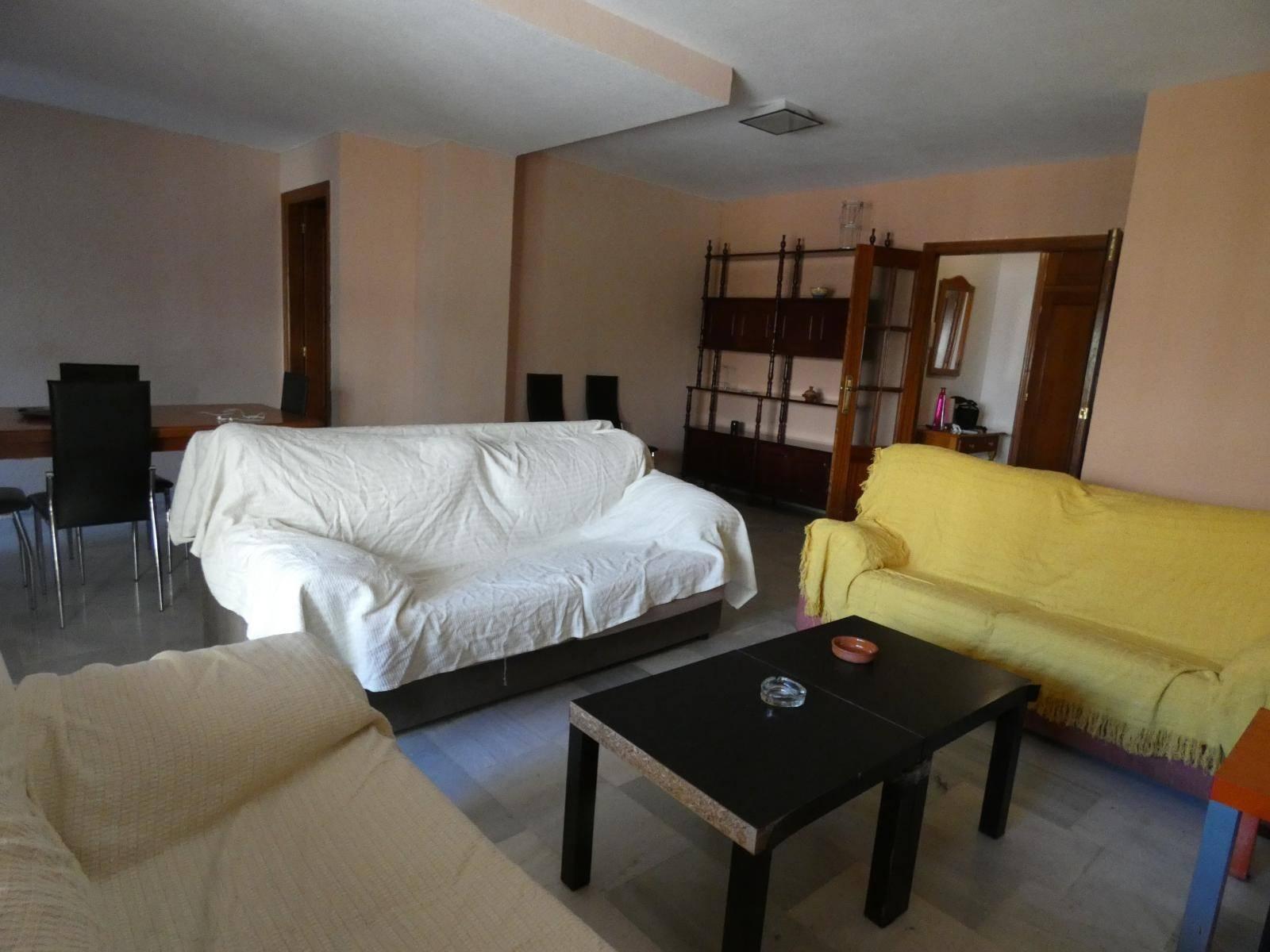 Flat for Rent in Granada