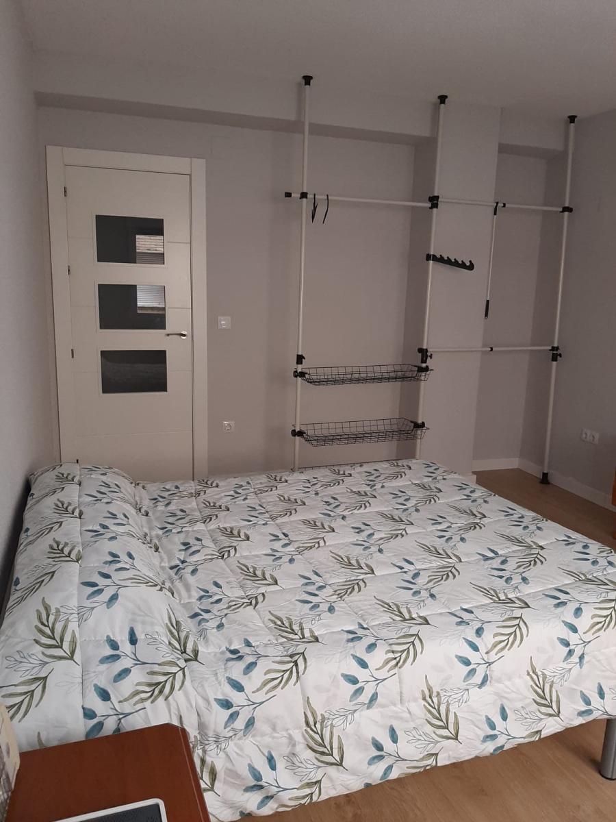 Flat for Rent in Granada