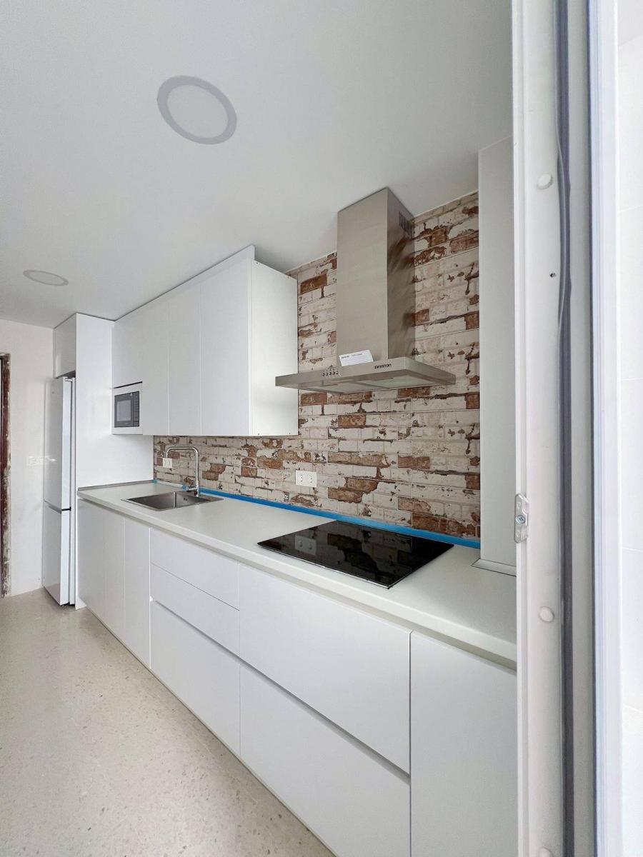 Penthouse for Rent in Granada