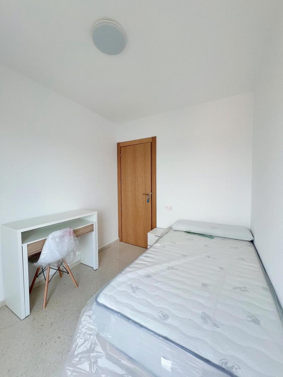 Penthouse for Rent in Granada