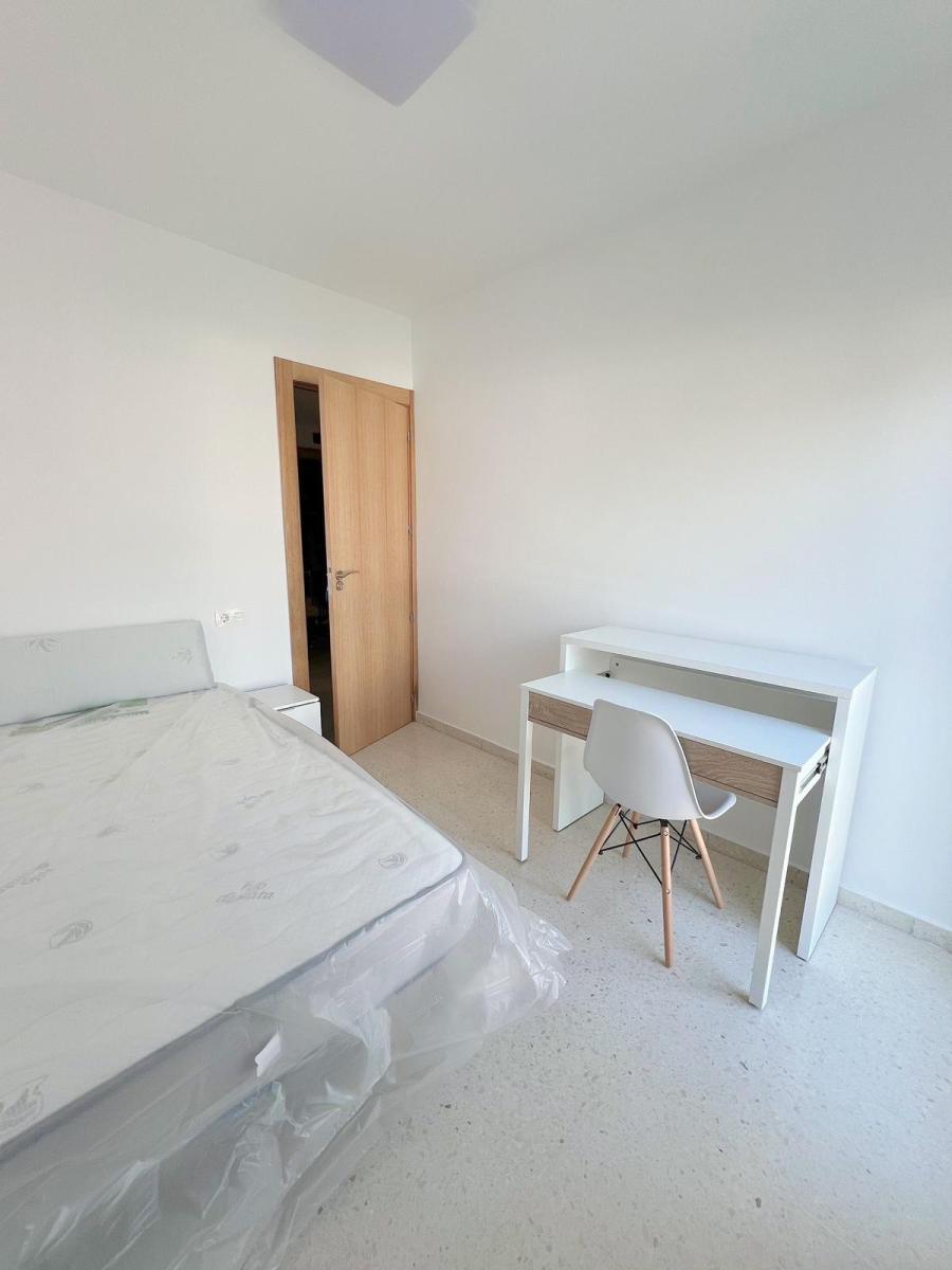 Penthouse for Rent in Granada