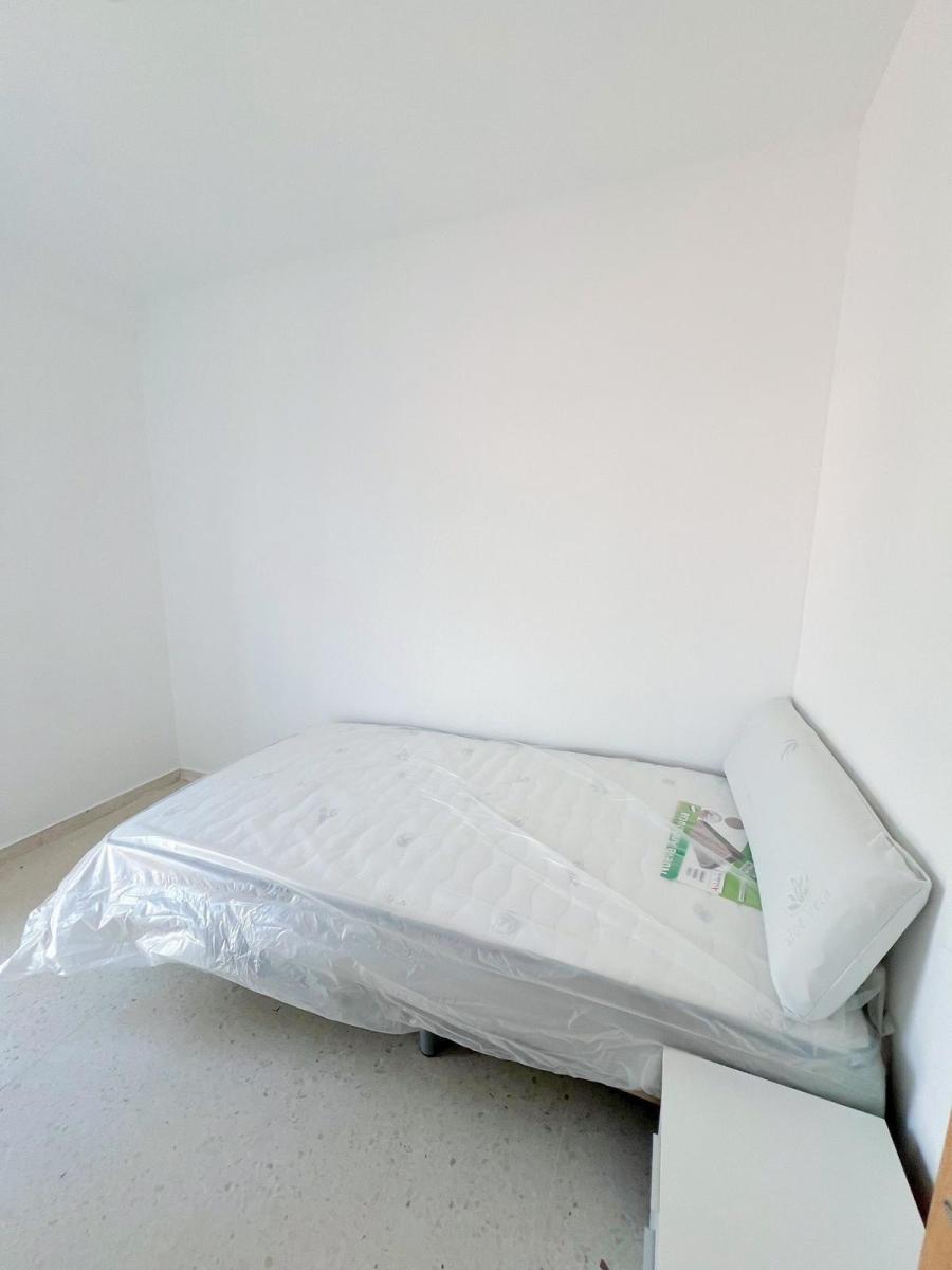 Penthouse for Rent in Granada