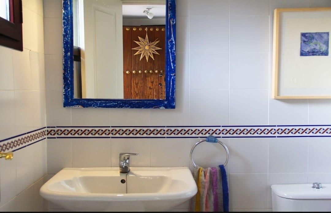 Terraced House for Rent in Granada
