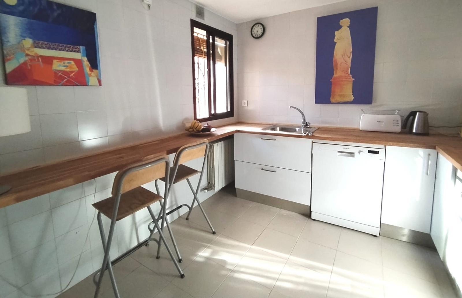 Terraced House for Rent in Granada