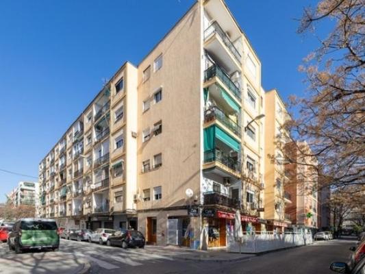 Flat for Rent in Granada