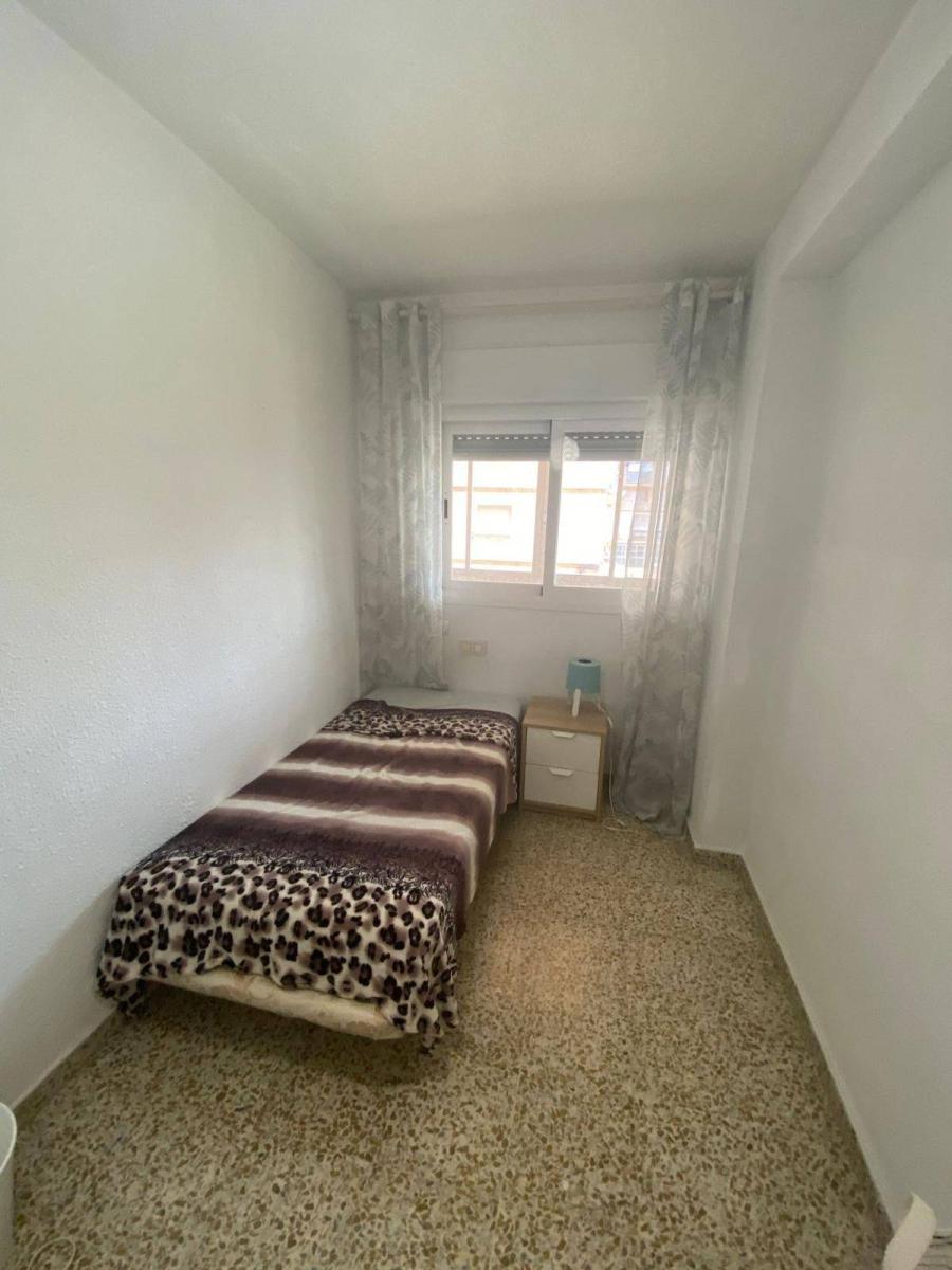 Flat for Rent in Granada