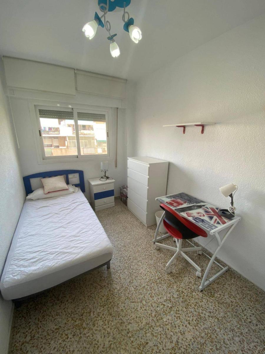 Flat for Rent in Granada