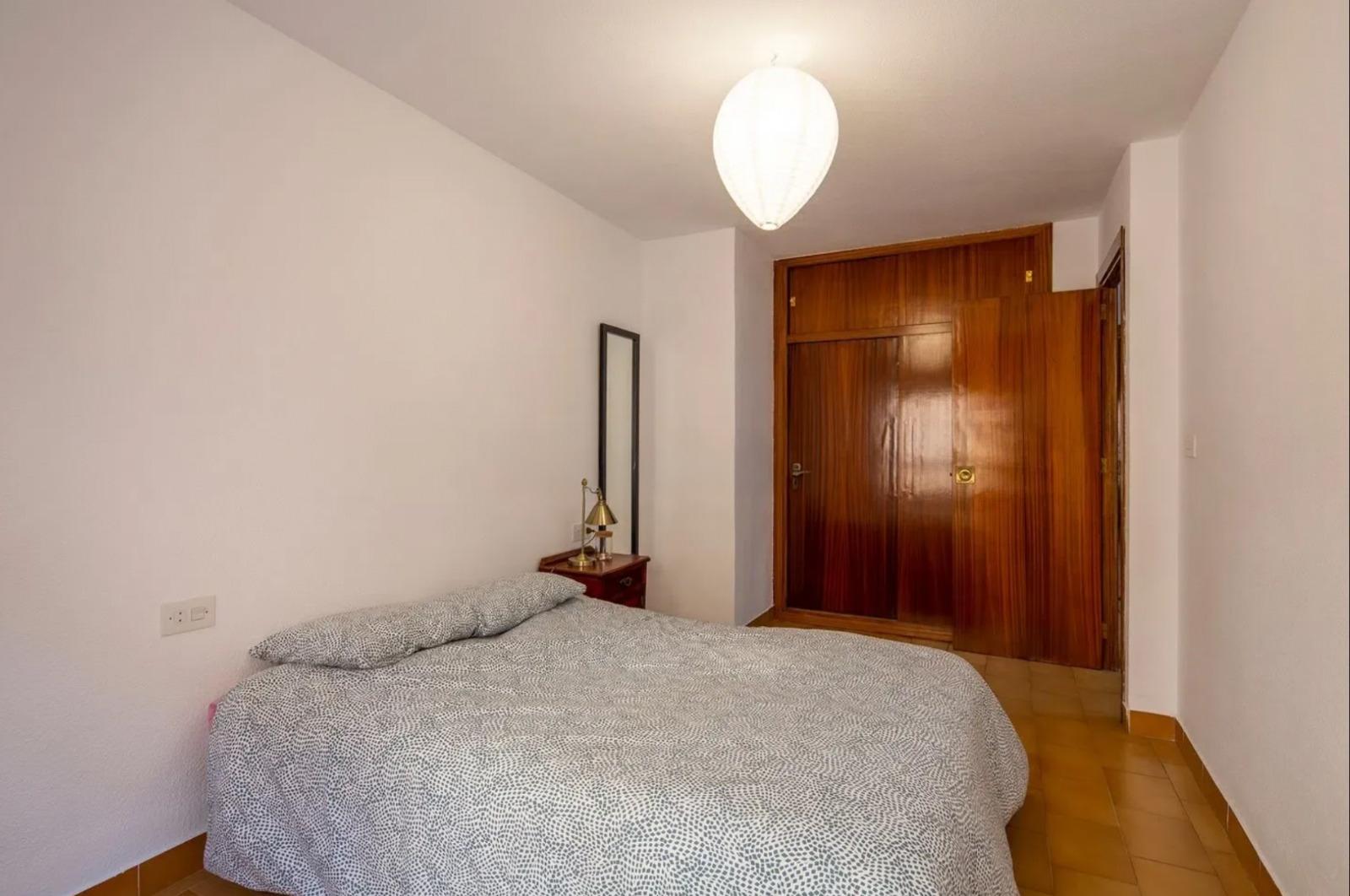 Flat for Rent in Granada