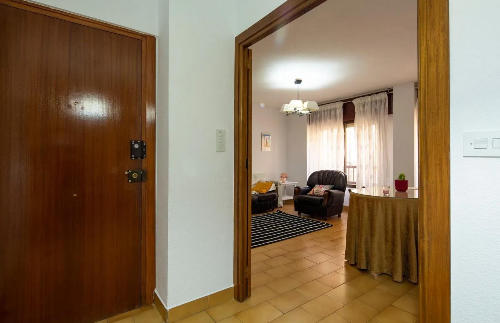 Flat for Rent in Granada