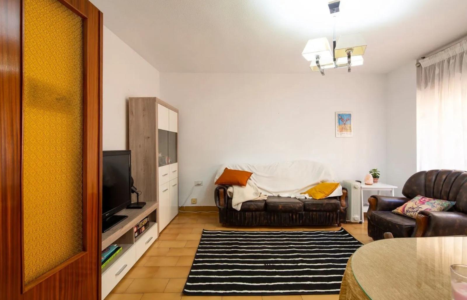 Flat for Rent in Granada