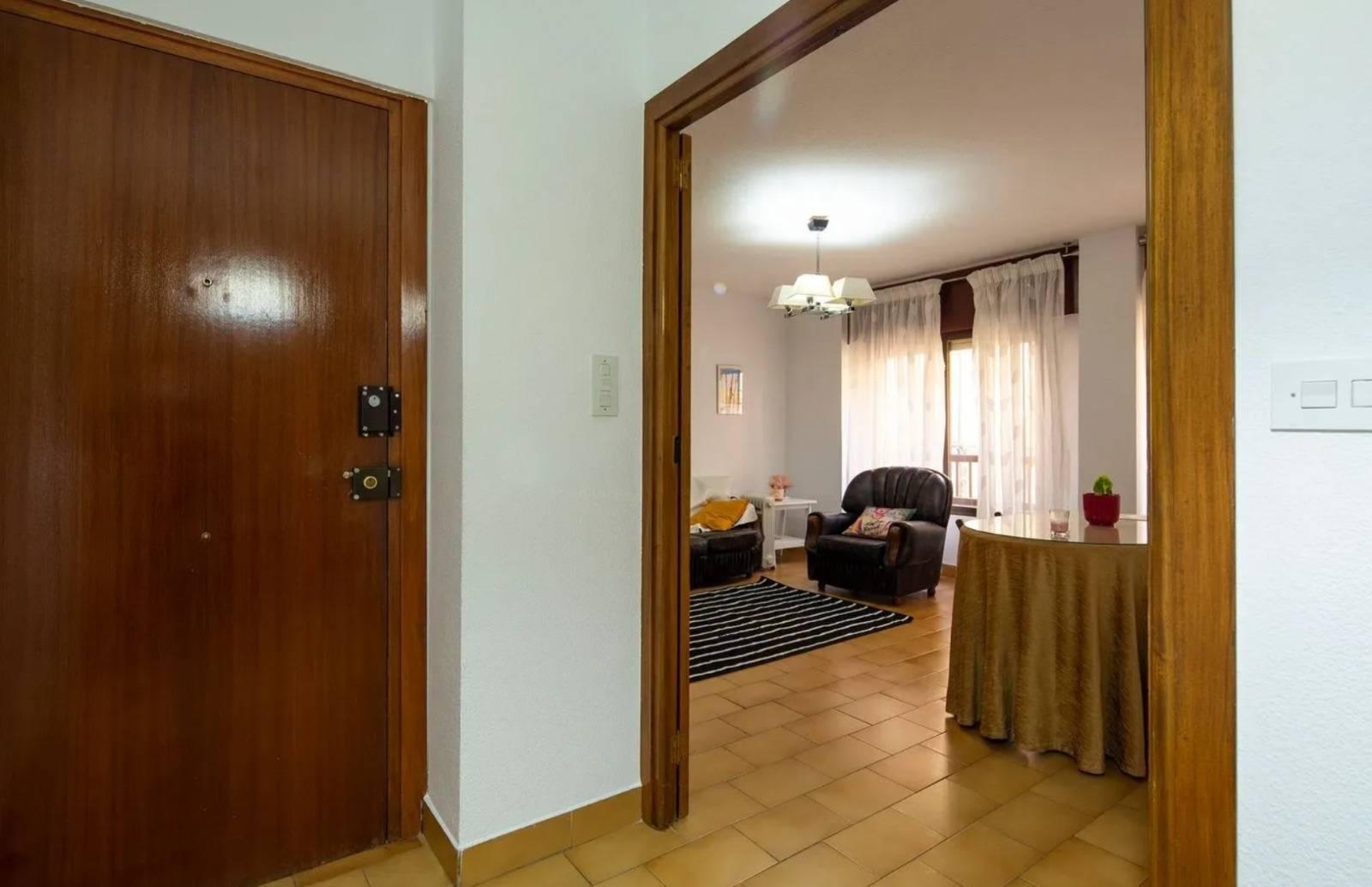 Flat for Rent in Granada