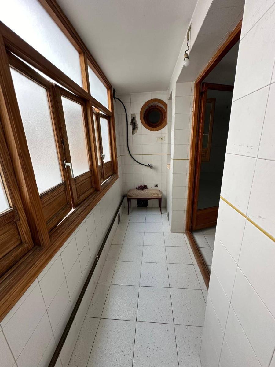 Apartment for Sale in Granada