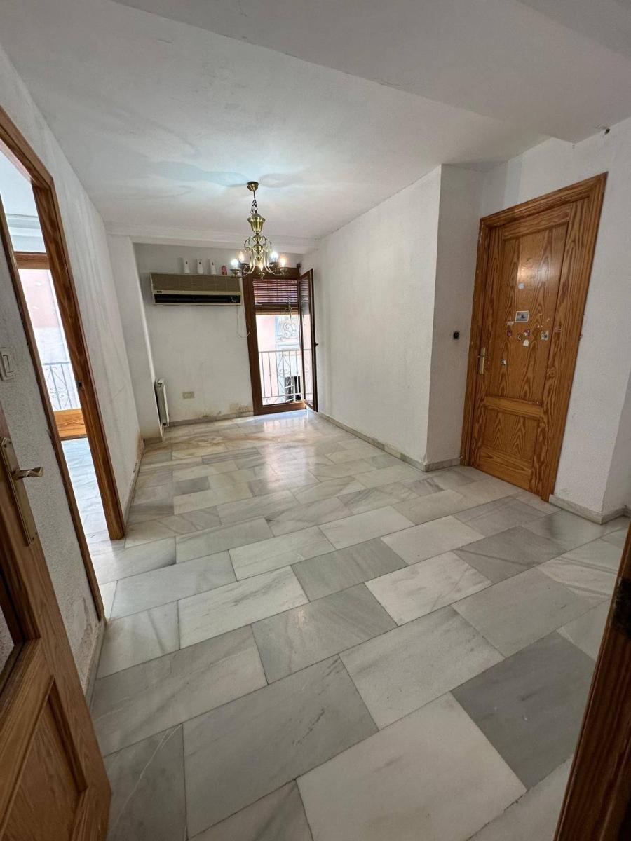 Apartment for Sale in Granada