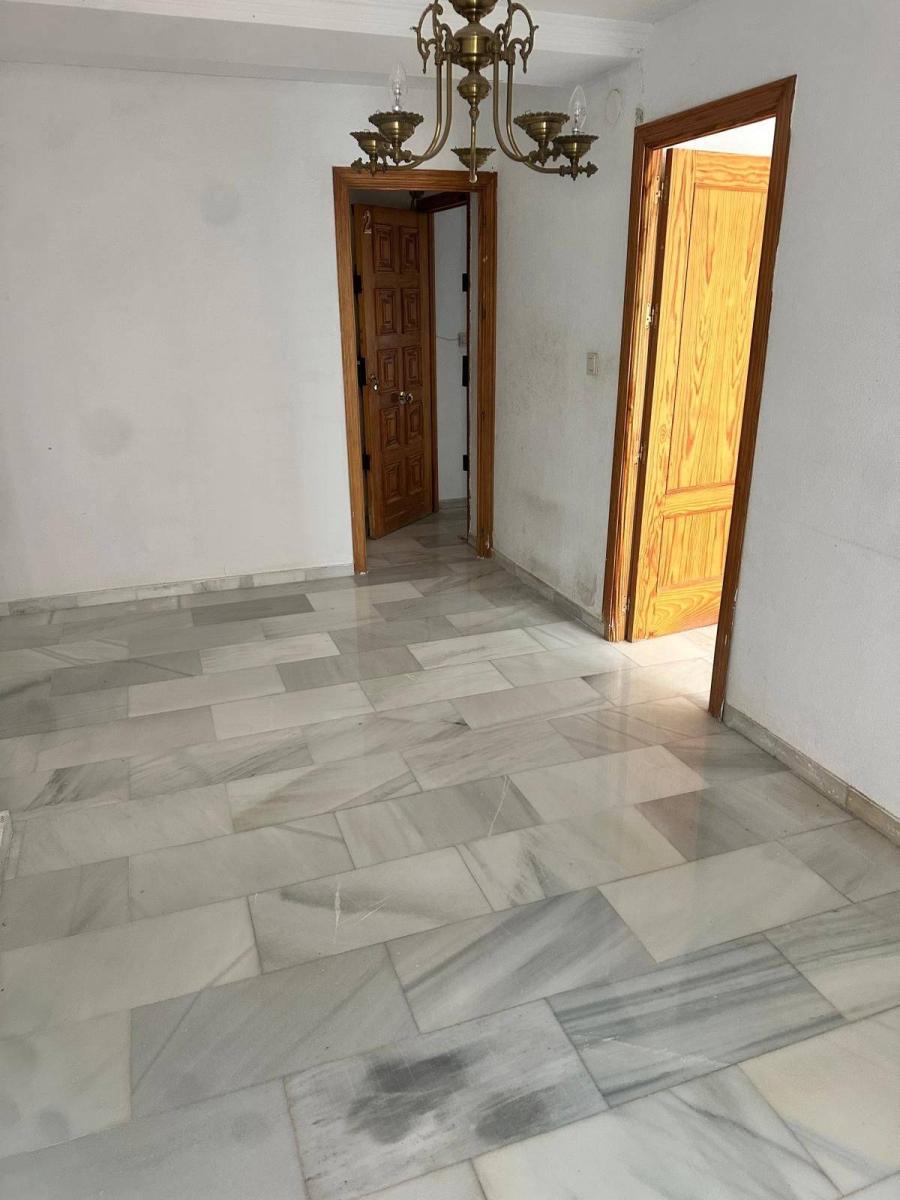 Apartment for Sale in Granada